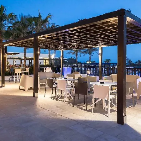 Hotel Barcelo Cabo De Gata 4*